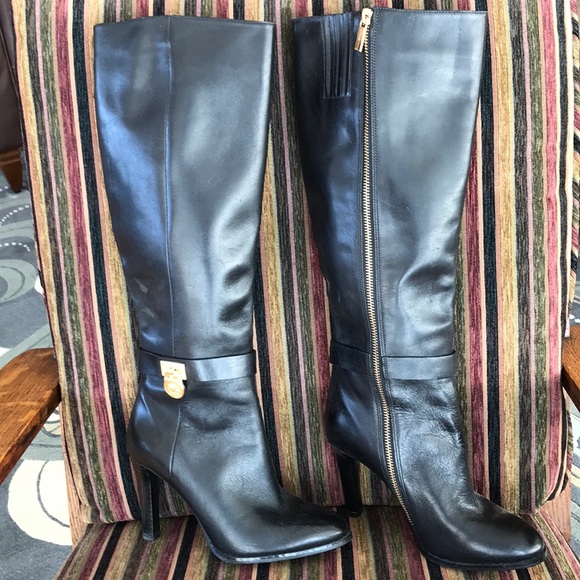 Michael Kors. Women’s size 6 black leather boots - Picture 1 of 5